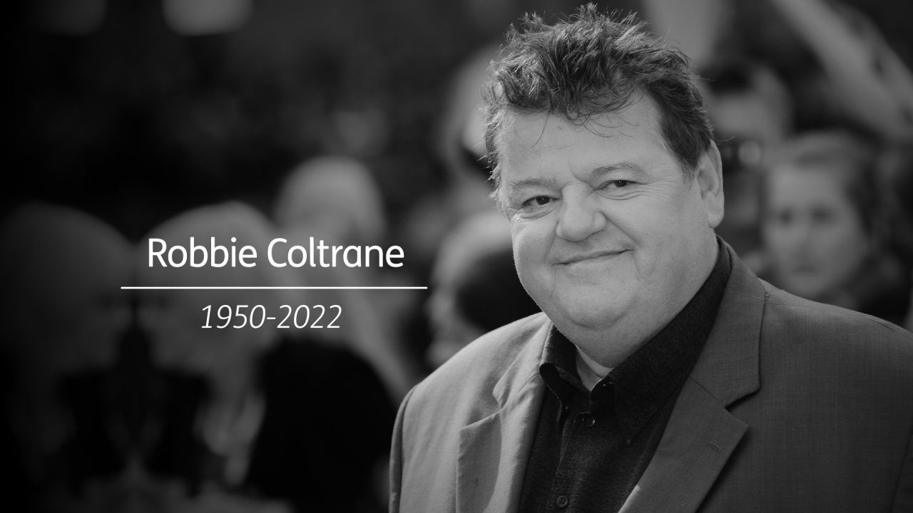 U 72. godini preminuo Robbie Coltrane,  britanski glumac  upamćen po ulozi Rubeusa Hagrida u filmovima Harry Potter