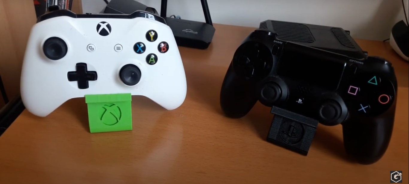 Dnevna doza retro vijesti Stand Holder controller