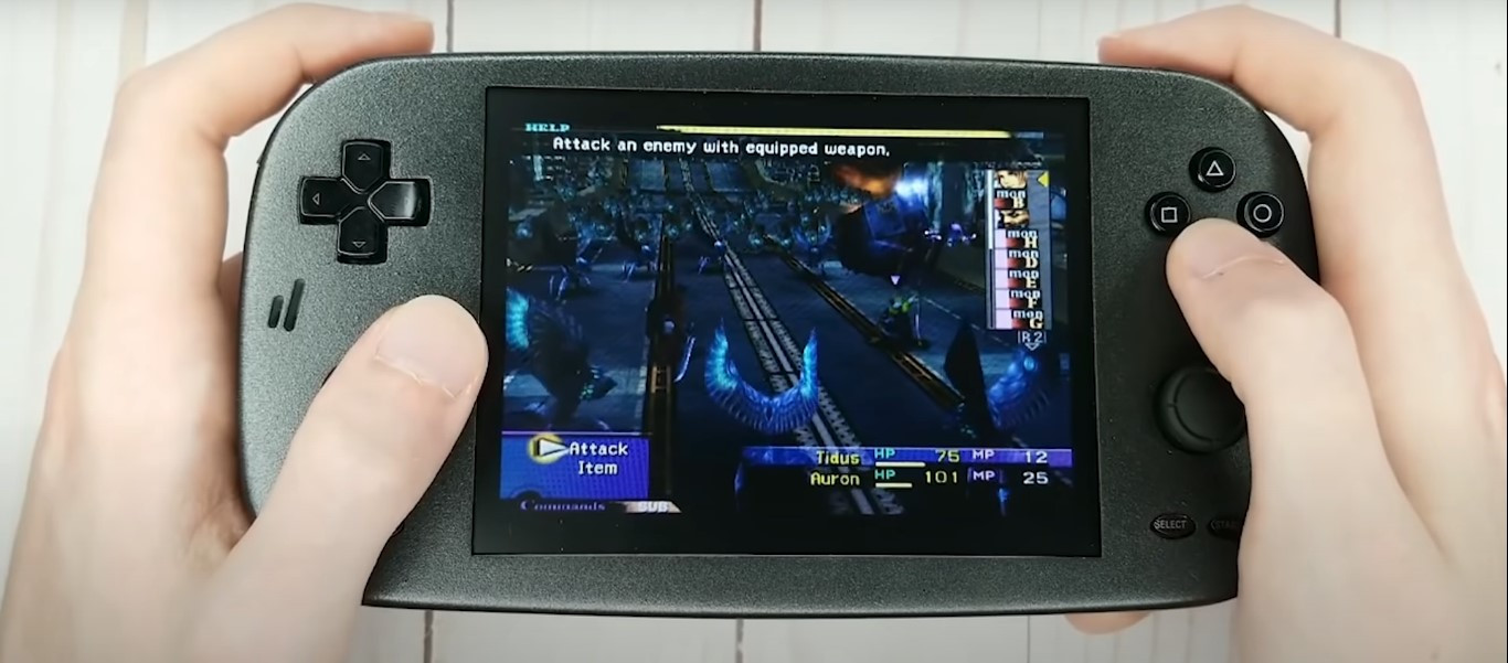 Pogledajte kako funkcioniše  PS2 Eclipse, prijenosni PlayStation 2 uređaj