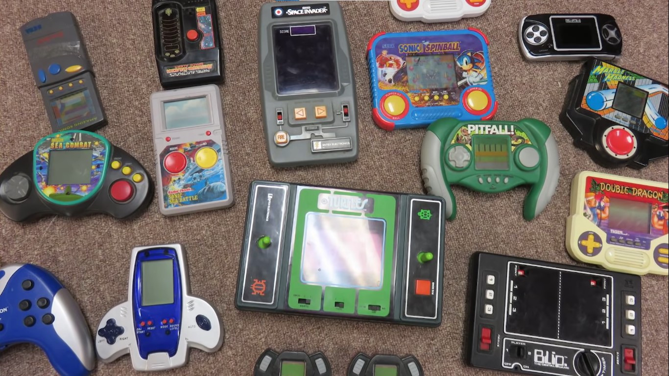 Predstavljamo vam RETROPLAY kanal  i HANDHELD GAMING KONZOLE